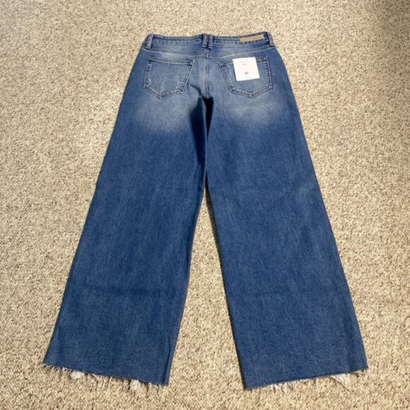 7 CELLO Low Rise Wide Leg Distressed Fray Raw Hem - Picture 5 of 10